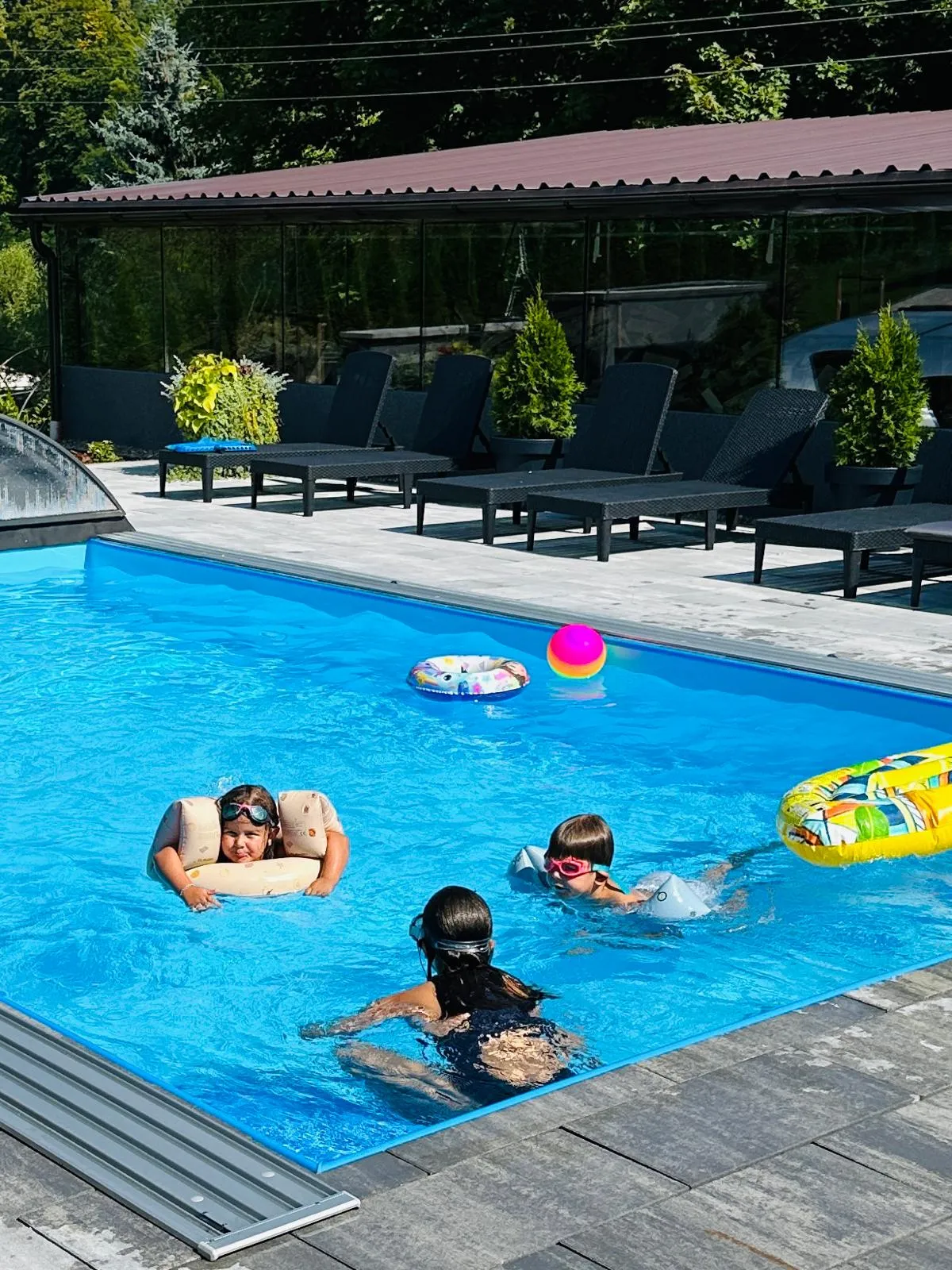 Apartamenty z basenem w górach Konradów (2) opt