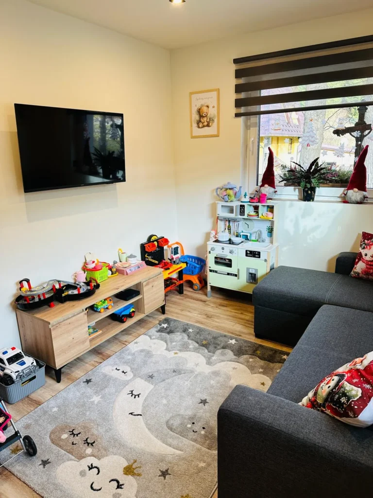 Ładne Miejsce apartamenty Konradów - pokój zabaw dla dzieci