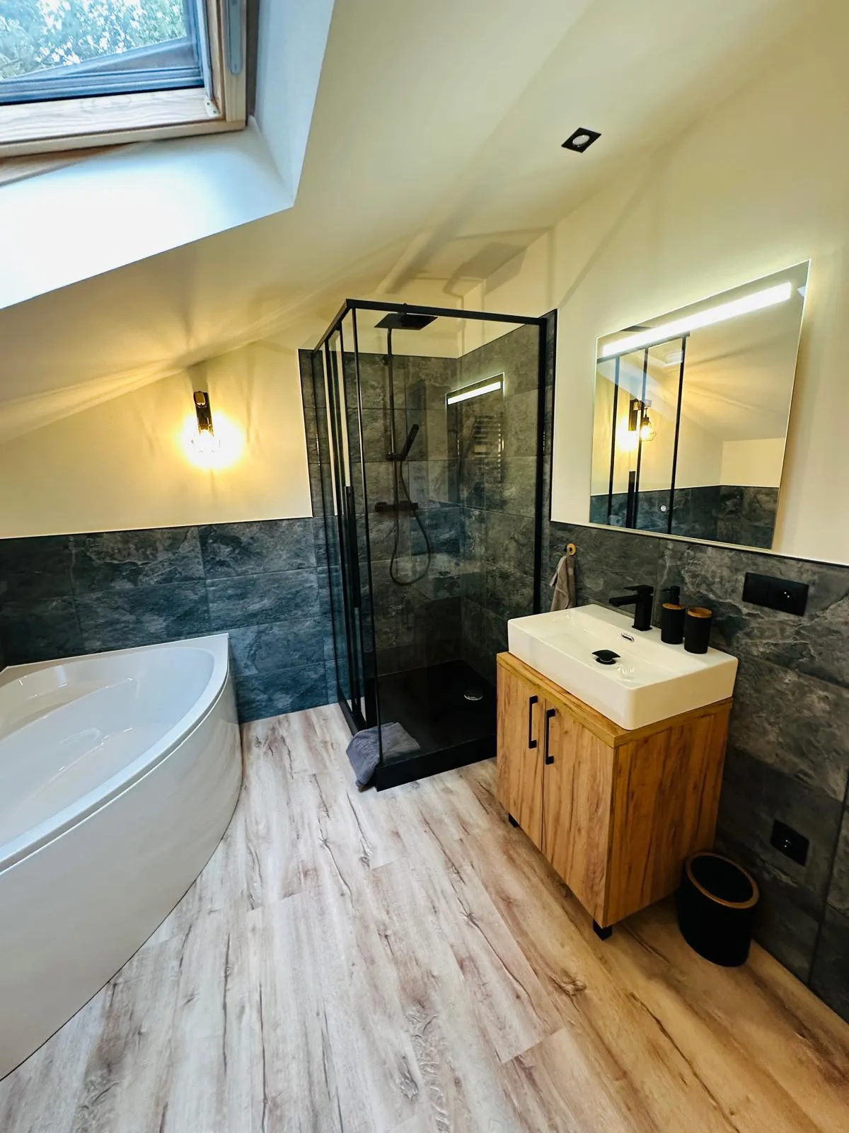 Ładne Miejsce apartamenty Konradów apartament nr 2 wnętrze (12) opt