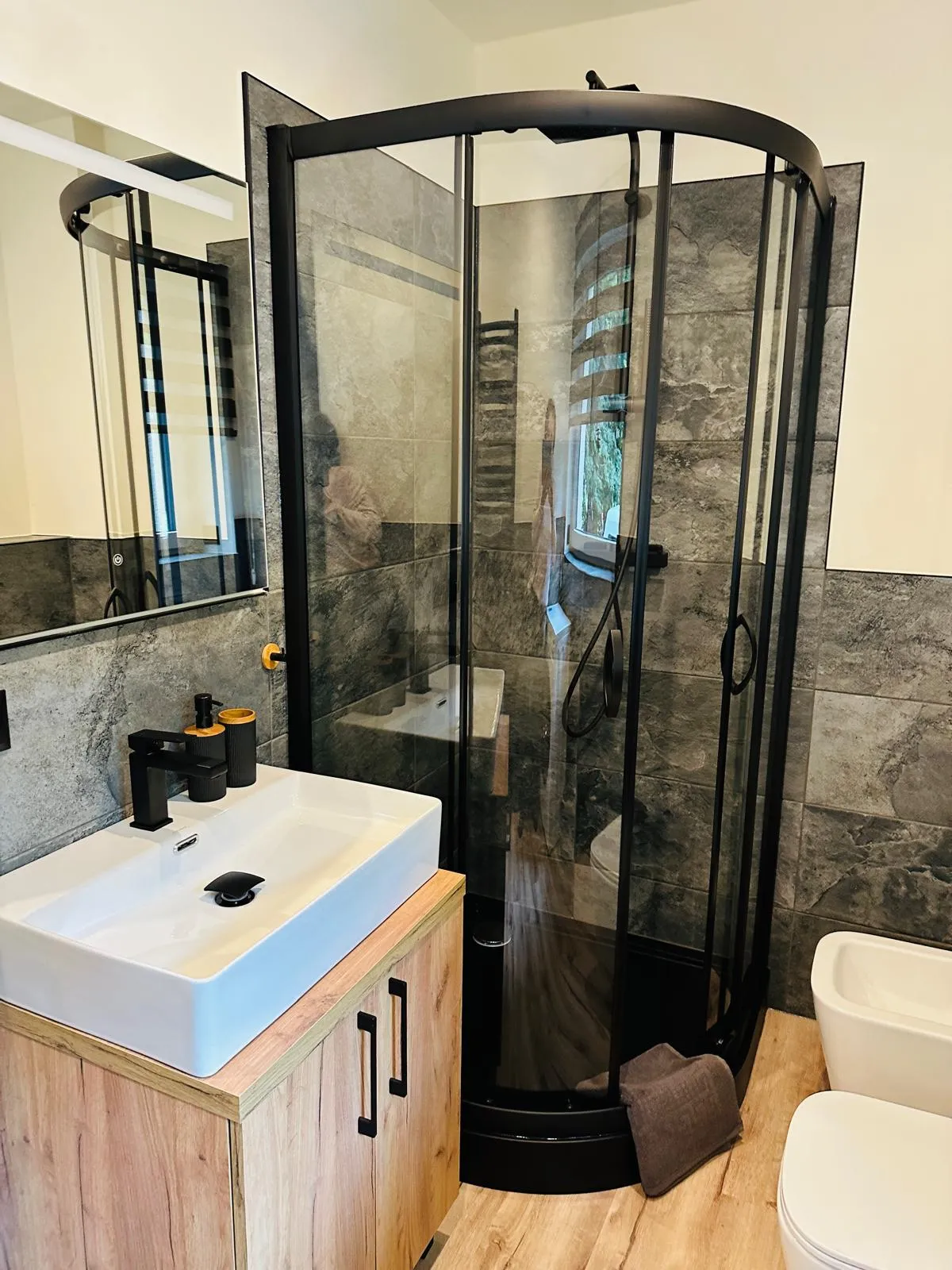 Ładne Miejsce apartamenty Konradów apartament nr 2 wnętrze (9) opt